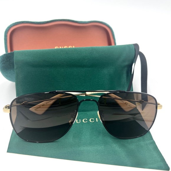 gucci foldable aviators